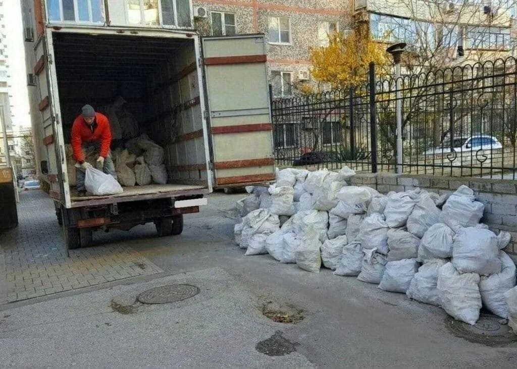Вывоз мусора после переезда в Железнодорожном в октябре